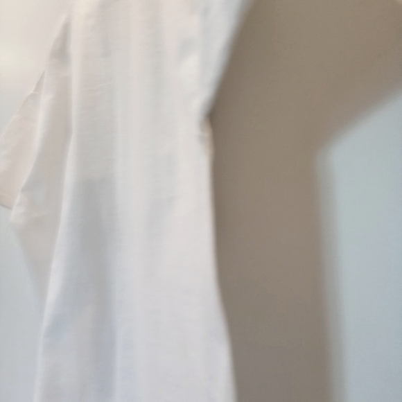 GILDAN GRAPHIC TEE - Picture 7 of 9